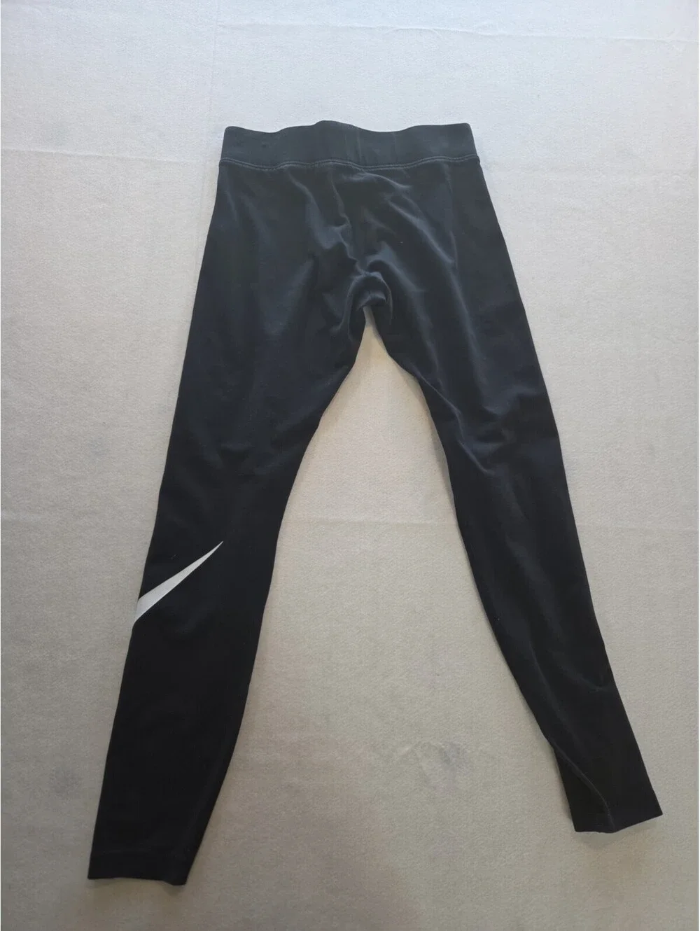 Nike Essential Leggings Women Medium Black Tight Fit High Rise CB1 0009